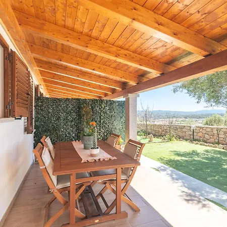 Trilo Nina Appartement *